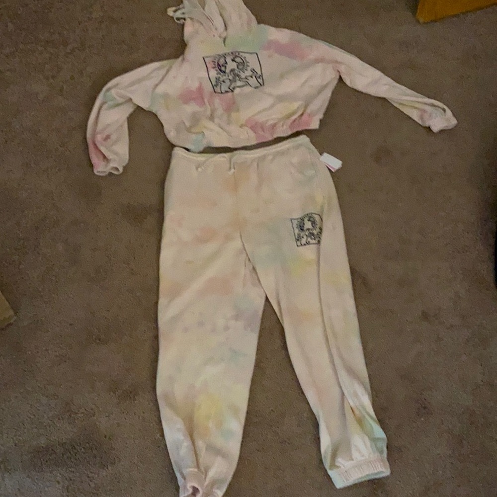 Keith haring sweatshirt with matching sweatpants
